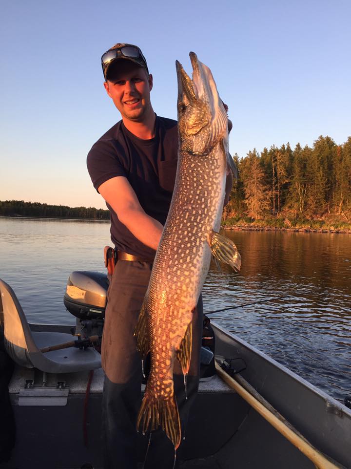 guided fishing trips manitoba